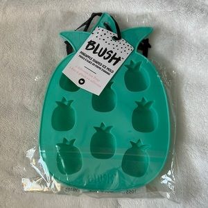 Blush Pineapple Ice Cube Tray NEW 3 for $20